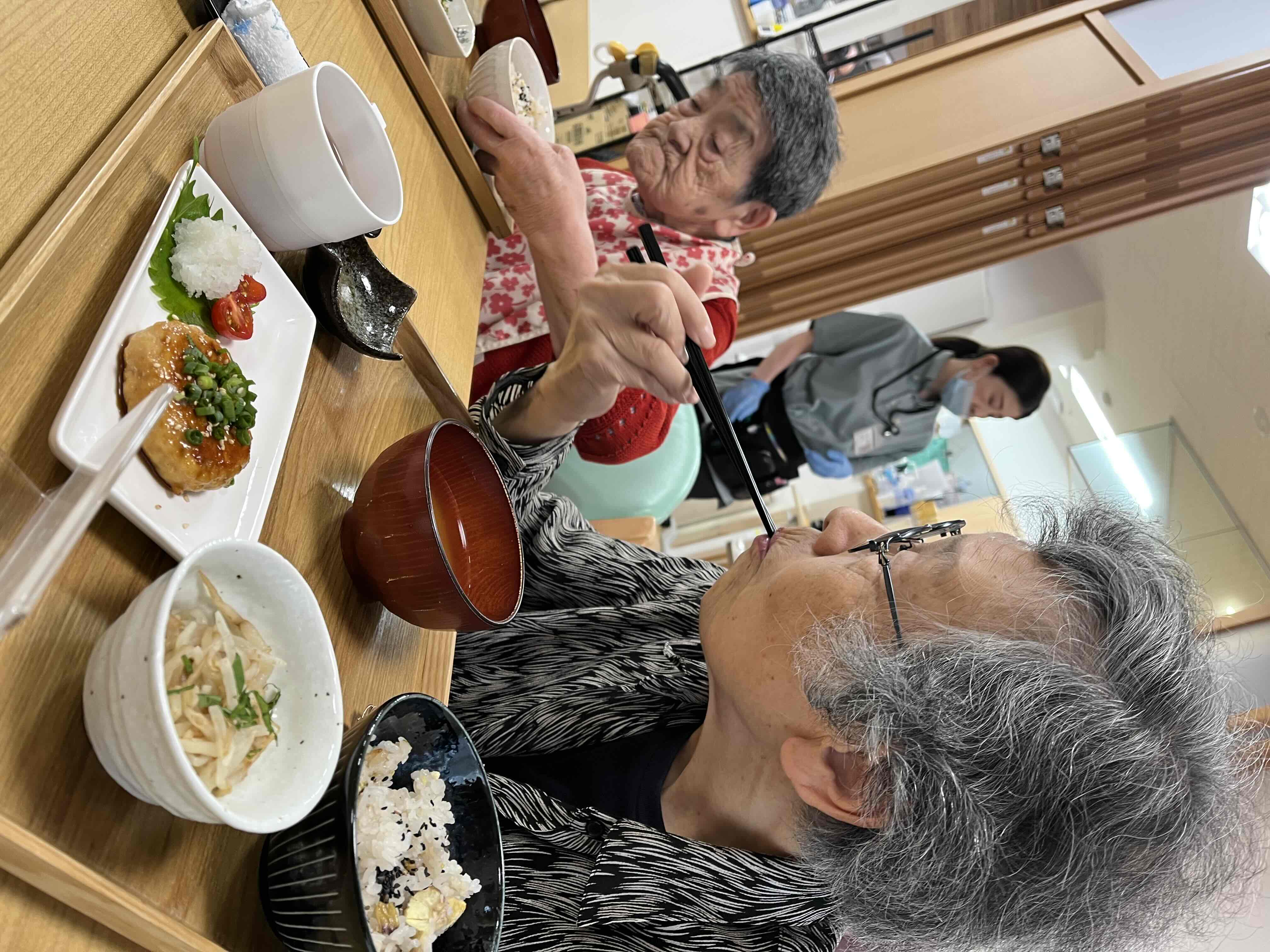 秋の味覚をいただきます!